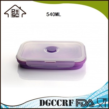NBRSC QC Staffs ensure Microwavable Silicone Folding Lunch Box