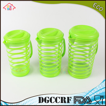 NBRSC set of 4 Plastic Cold Spiral Water Kettle PS Bottle Double Layer Cups