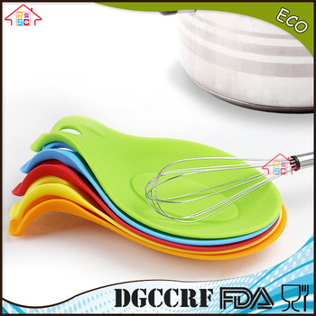 NBRSC Spoon Rest Flexible Silicone Spoon Holder Handle Hole Design for Placing Spoon without Mess Kitchen Utensils Set of 5
