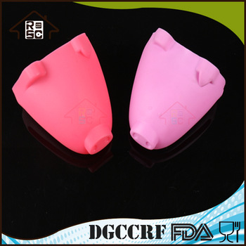 NBRSC Strict Quality Checked Anti Slip Silicone Oven Mitt Kitchen Glaove Oven Mitt Silicone Item For Using Silicone Gloves