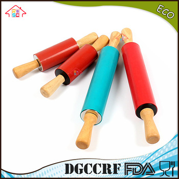 NBRSC Wooden Handle Non-stick Silicone Pizza Dough Rolling Pin