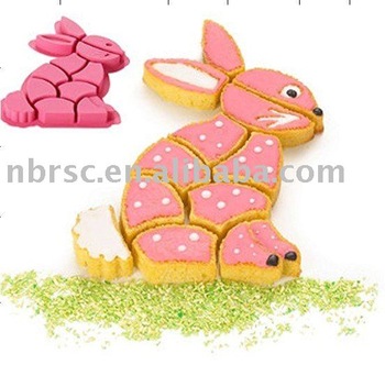 PUZZLE RABBIT SILICONE CAKE MOLD FOR KIDS