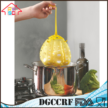 NBRSC Silicone Cooking Pod Egg Boiling Devices Egg Cooking Basket Pod Silicone Egg Poacher with High Qualtiy