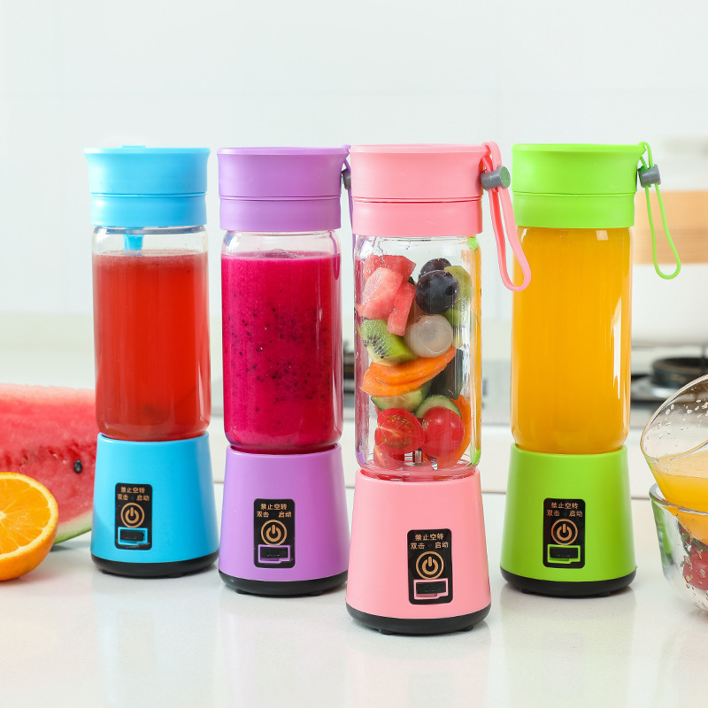 Portable fruit jucier