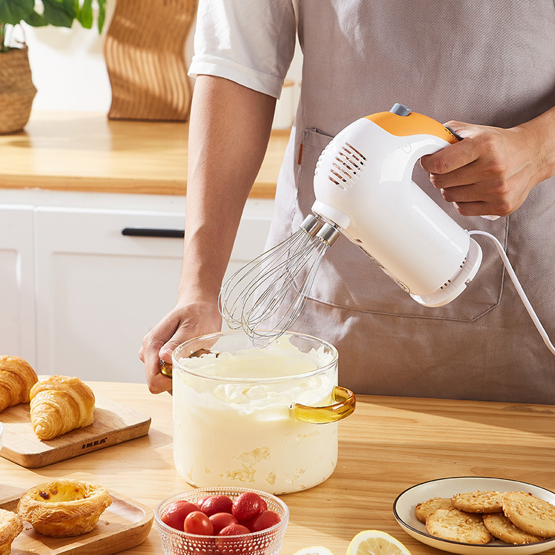 Easy to handle this egg whisk
