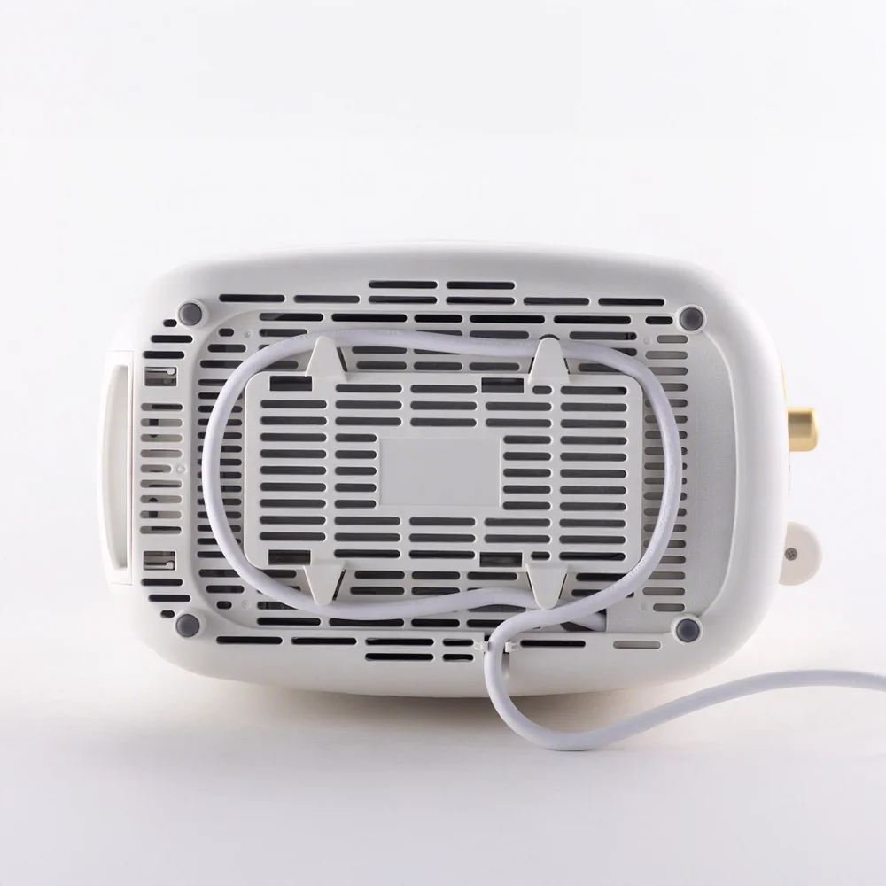 h8b5bb7ea26264619b93ae3f7177bcf34b.webp Automatic Toaster, Vintage Gold and White